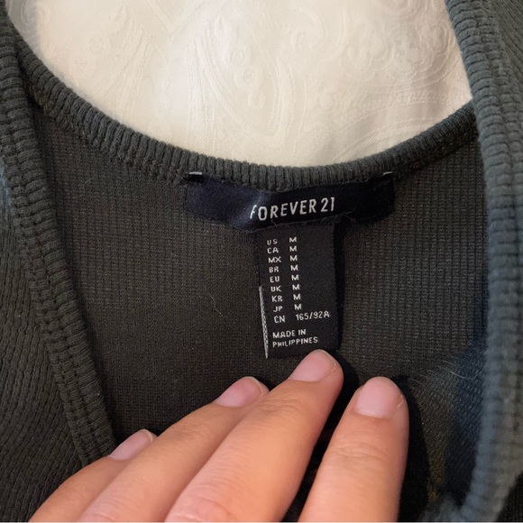 Bodysuit with bow in the front - Picture 4 of 6